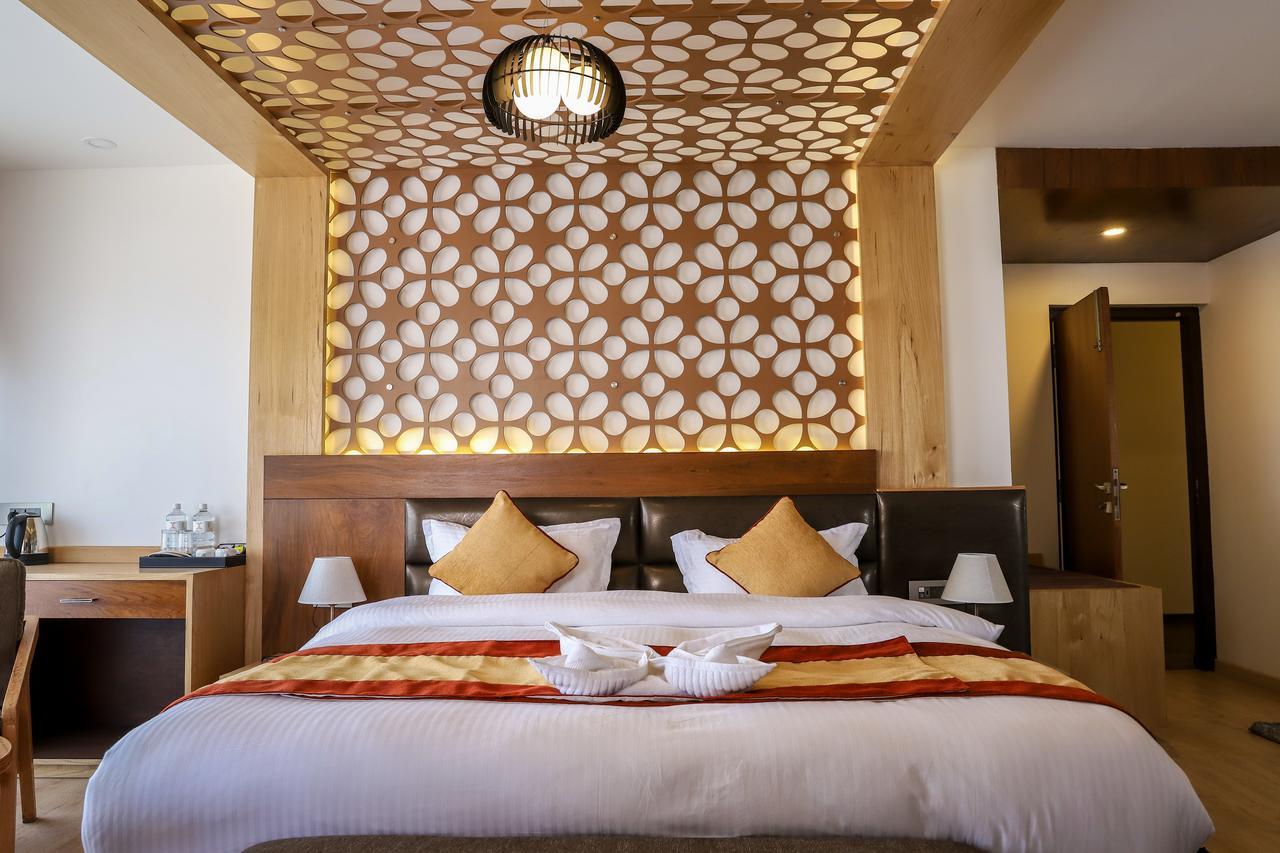 Retro Hotel And Spa Kathmandu Ngoại thất bức ảnh