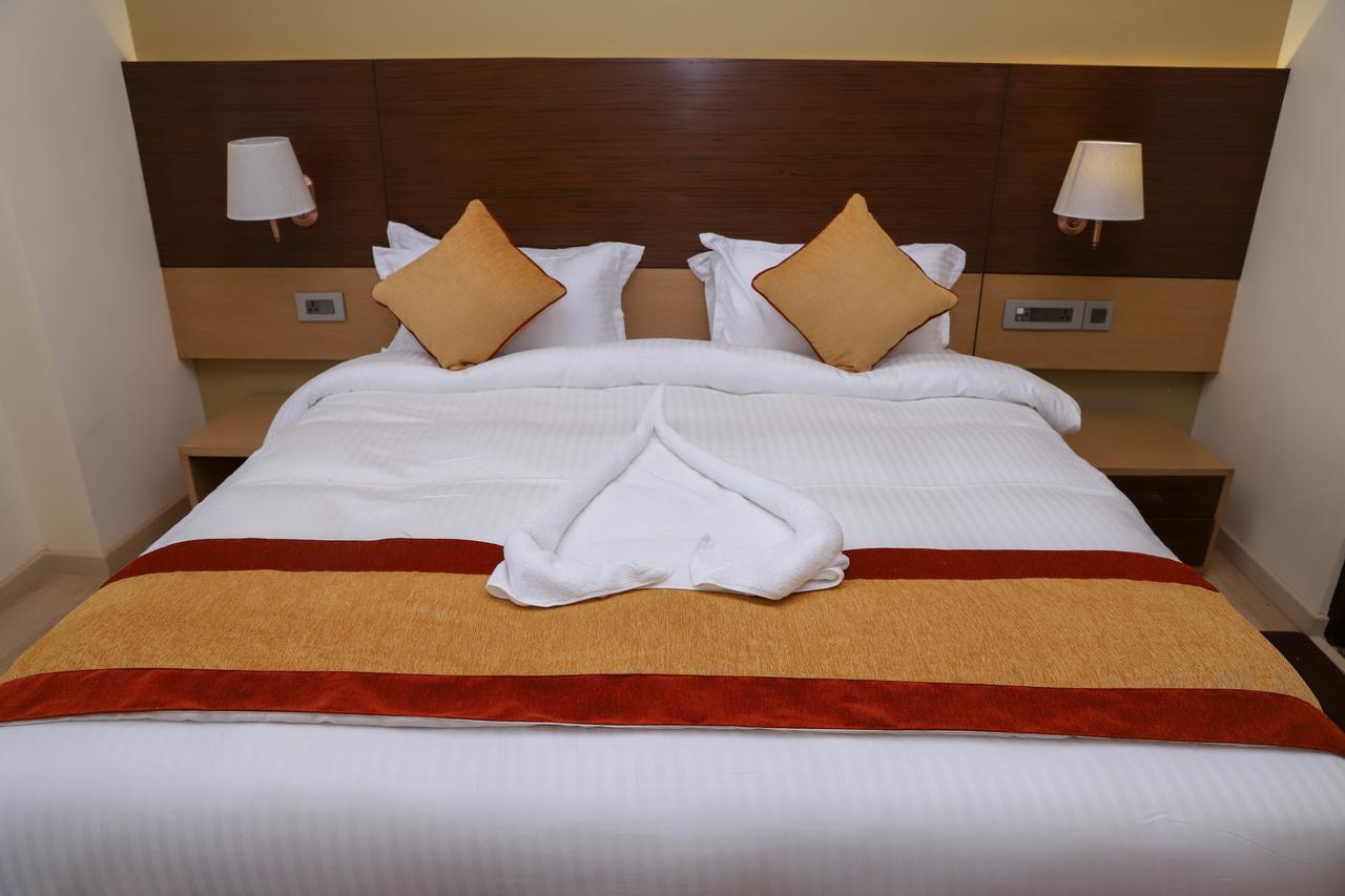 Retro Hotel And Spa Kathmandu Ngoại thất bức ảnh