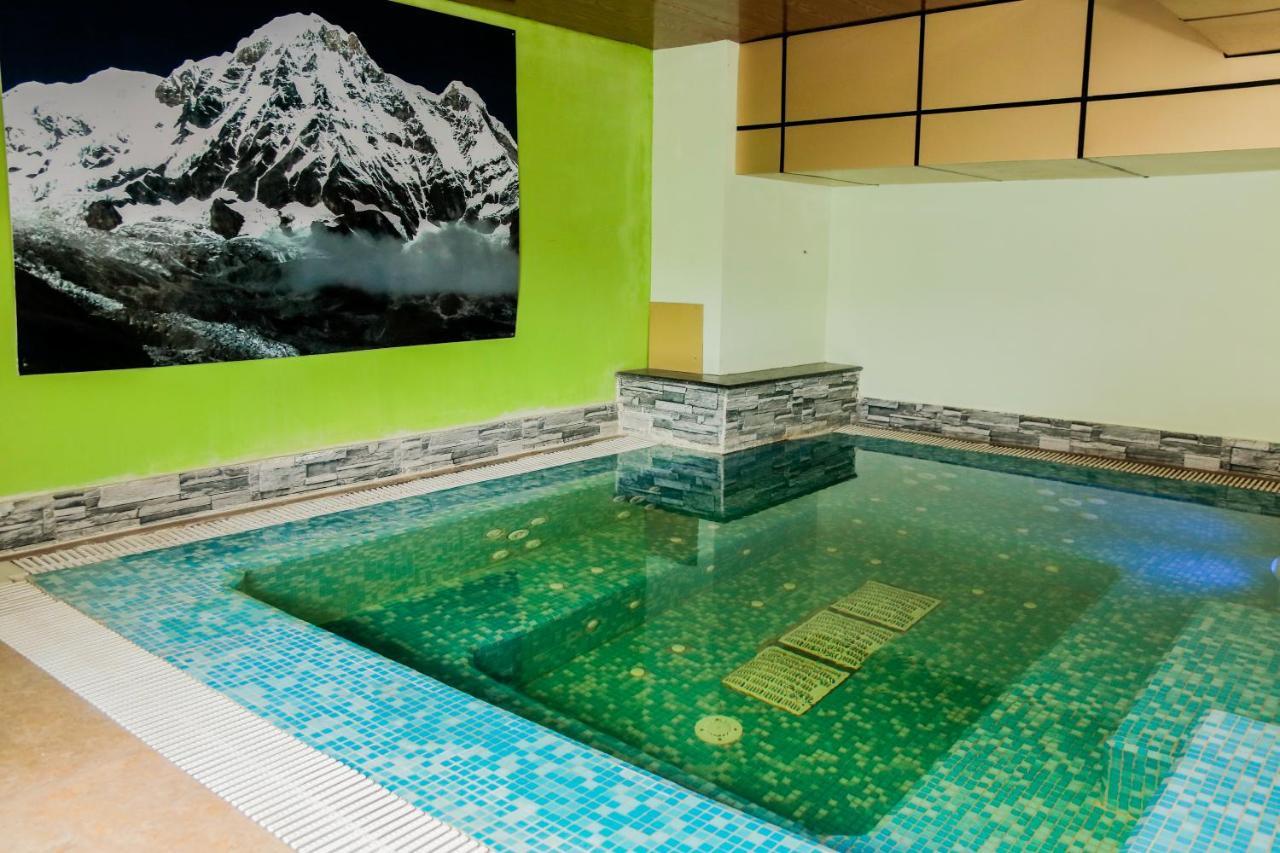 Retro Hotel And Spa Kathmandu Ngoại thất bức ảnh