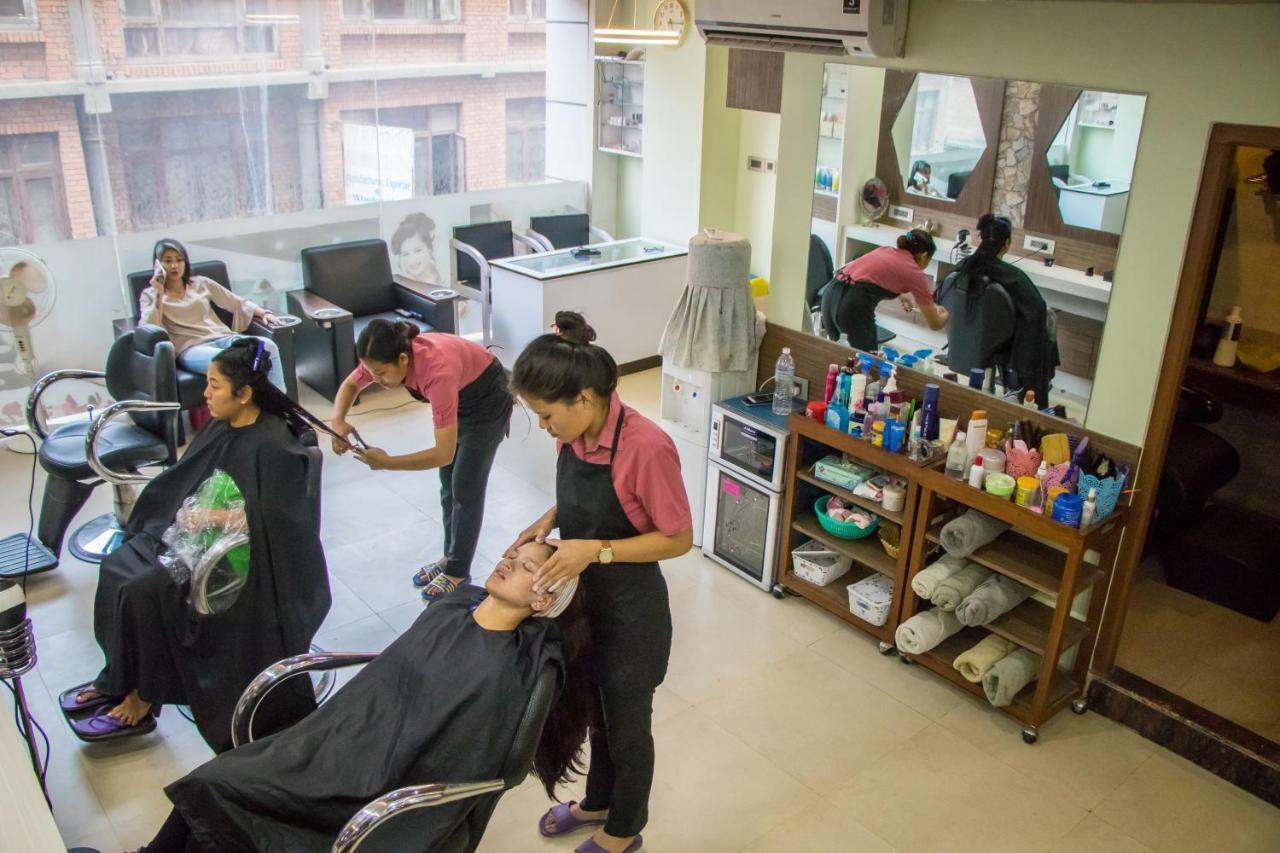 Retro Hotel And Spa Kathmandu Ngoại thất bức ảnh
